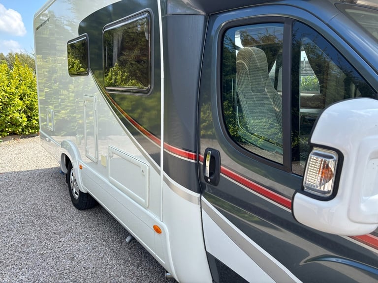 Auto Trail Tracker FB Motorhome. Fiat Ducato 150 BHP