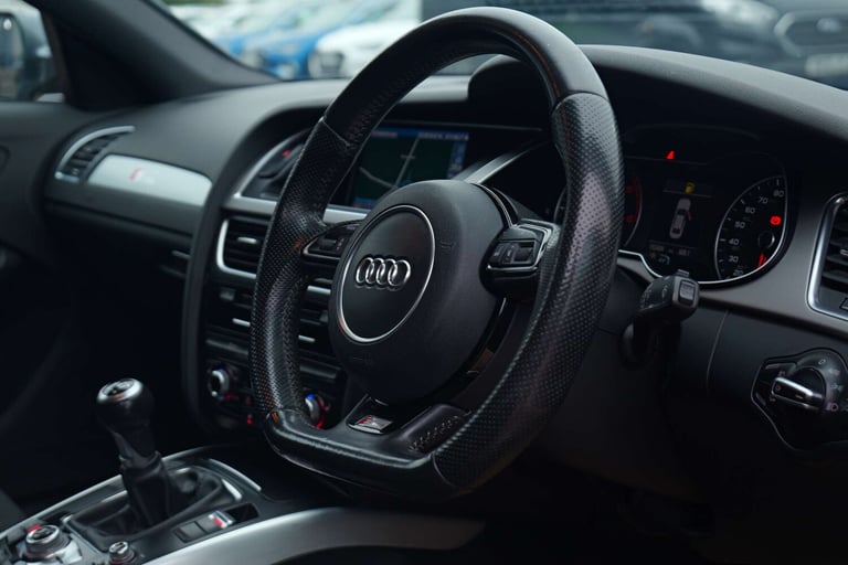 2014 Audi A4 2.0 A4 S Line TDI 4dr Saloon Diesel Manual