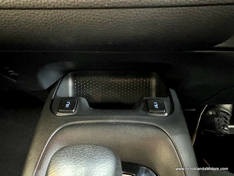 Toyota Corolla ICON TECH [SAT NAV, HEATED SEATS &amp; REVERSE CAMERA]