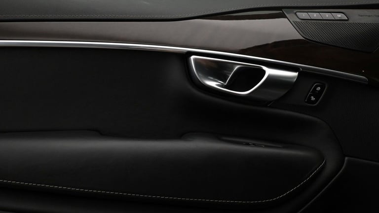 2019 Volvo XC90 Inscription Pro T8 Twin Engine AWD SUV Petrol/Electric Hybrid Automatic