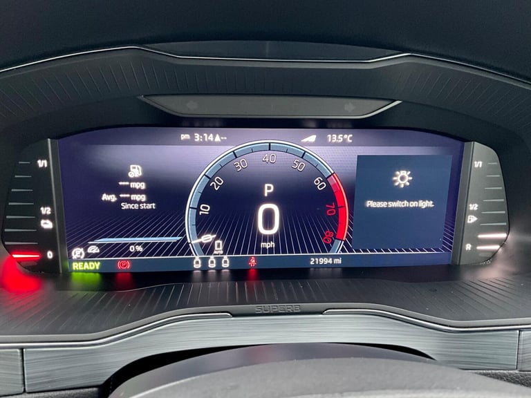 2022 Skoda Superb 1.4 TSI iV 13kWh SE Technology DSG Euro 6 (s/s) 5dr ESTATE Petrol/Electric Hybr...