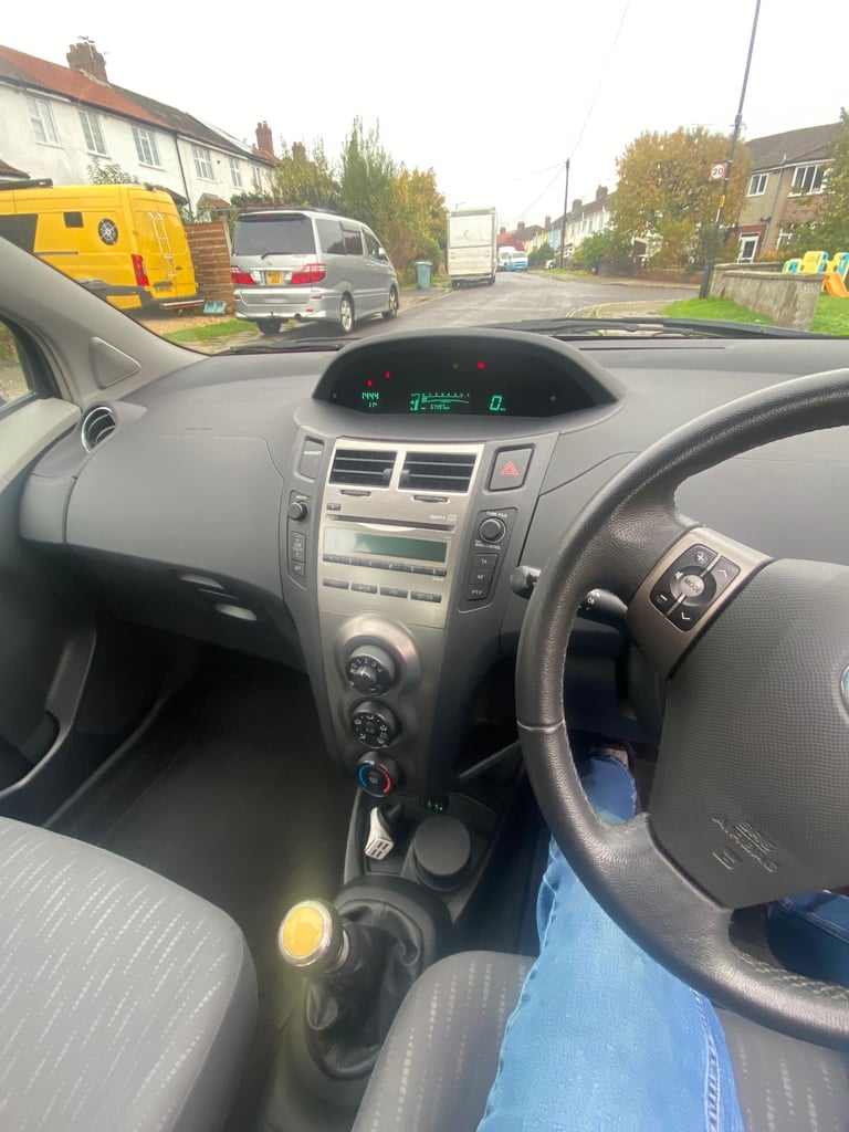 Toyota, YARIS, Hatchback, 2009, Manual, 1329 (cc), 5 doors-euro 4 