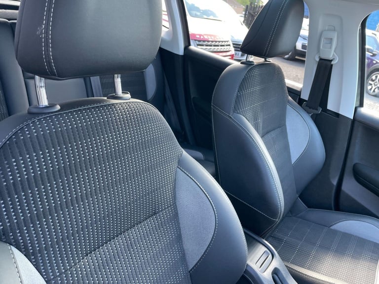 2018 Peugeot 2008 1.2 PureTech Allure Premium Euro 6 (s/s) 5dr HATCHBACK Petrol Manual