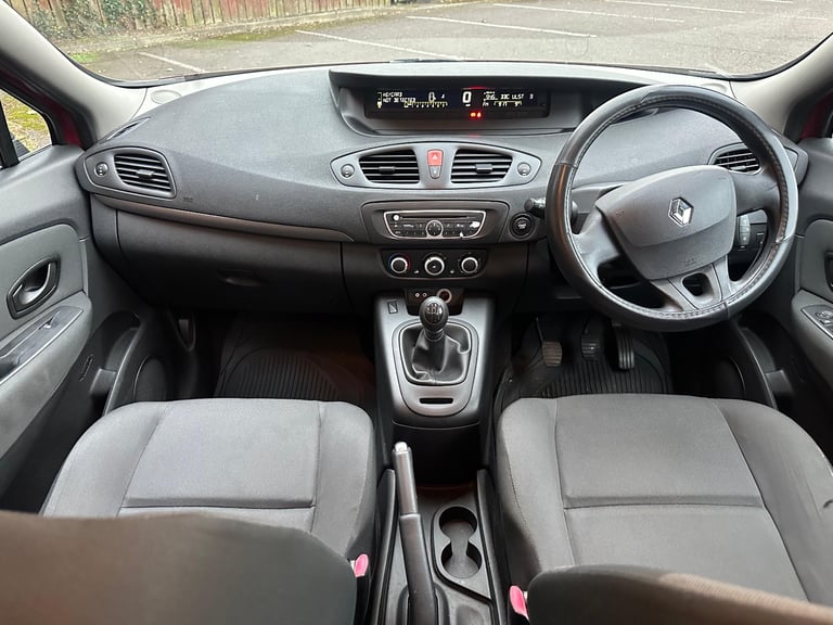 Renault, SCENIC, MPV, 2010, Manual, 1598 (cc), 5 doors