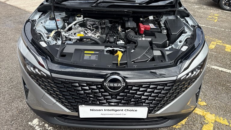 2025 Nissan Qashqai 1.3 DiG-T MH N-Connecta [Glass Roof] 5dr Petrol Hatchback Hatchback Petrol Ma...