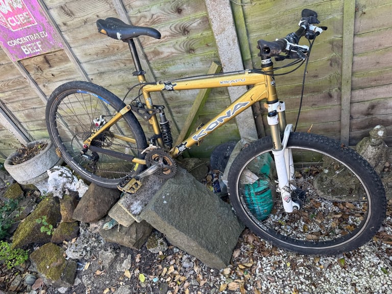 KONA KIKAPU MOUNTAIN BIKE DEORE GROUPSET ORIGINAL RETRO BIKE
