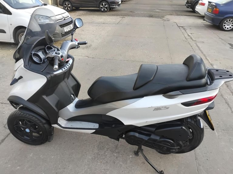 2016 16 PIAGGIO MP3 500 LT BUSINESS ABS ASC TRICYCLE TRIKE RIDE ON CAR LICENSE