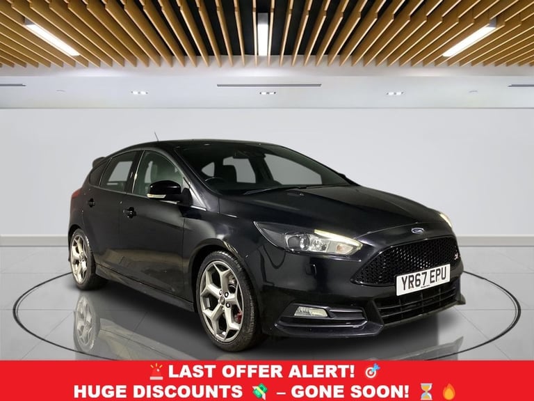 2017 Ford Focus 2.0 TDCi ST-3 Hatchback 5dr Diesel Manual Euro 6 (s/s) (185 ps) Hatchback Diesel ...