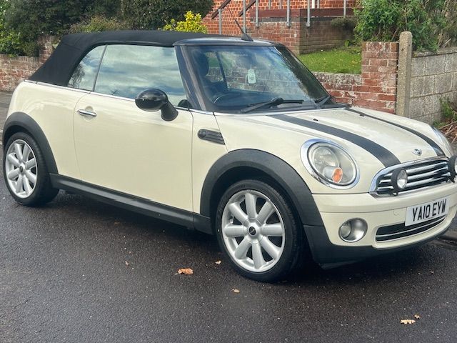 Mini Cooper CHILLI PACK, Convertible, 2010, Manual, Petrol 