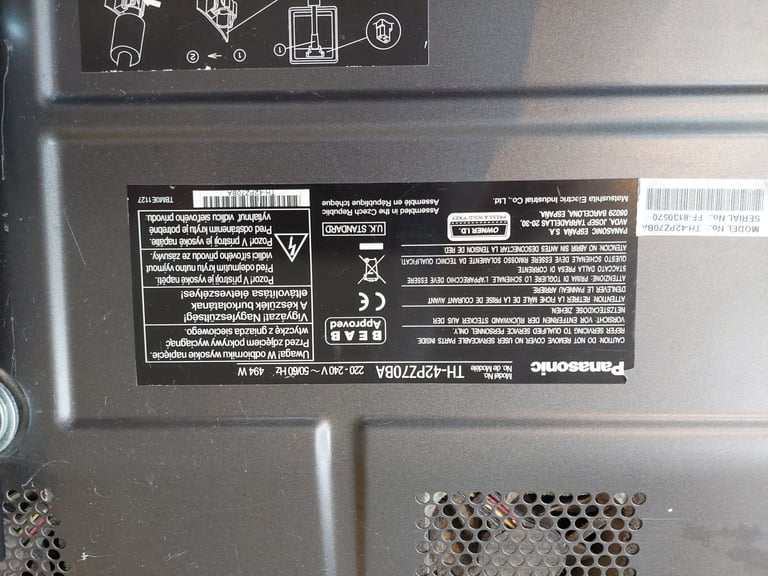 42" TV With Wall Bracket HDMI Ports and Built-in Freeview