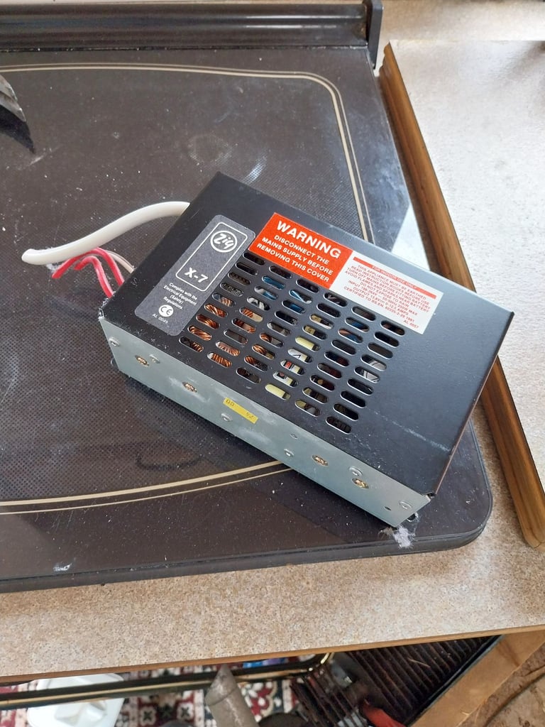 Zig x7 caravan battery charger 