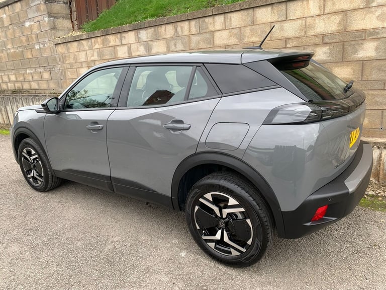 PEUGEOT 2008 1.2 PureTech Active 24,578 MILES 2023