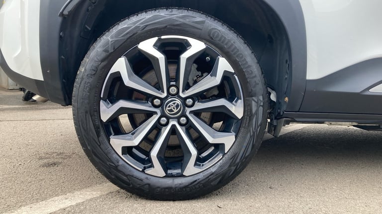 2021 Toyota Yaris Cross 1.5 Hybrid Design 5dr CVT Hybrid Estate Estate Hybrid Automatic