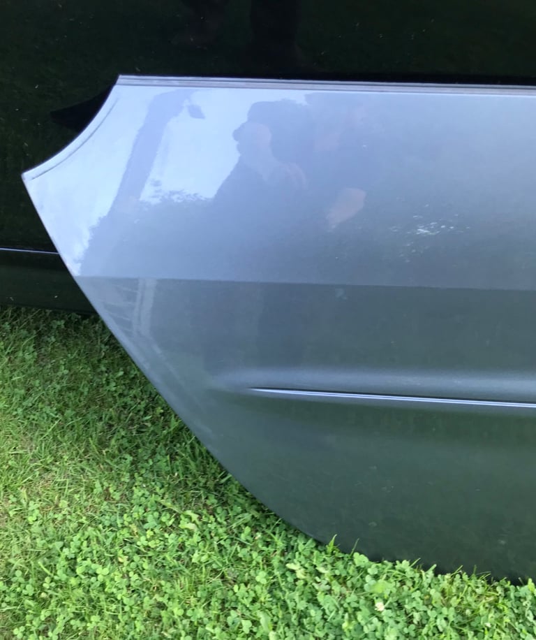 Smart Fortwo 450 RH / Drivers door panel - grey metallic - from a '55' reg car