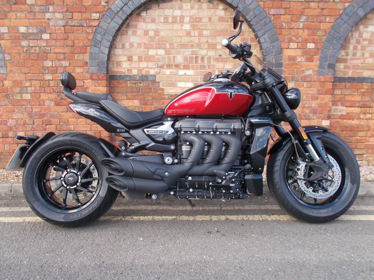 2024 TRIUMPH ROCKET 3 STORM GT