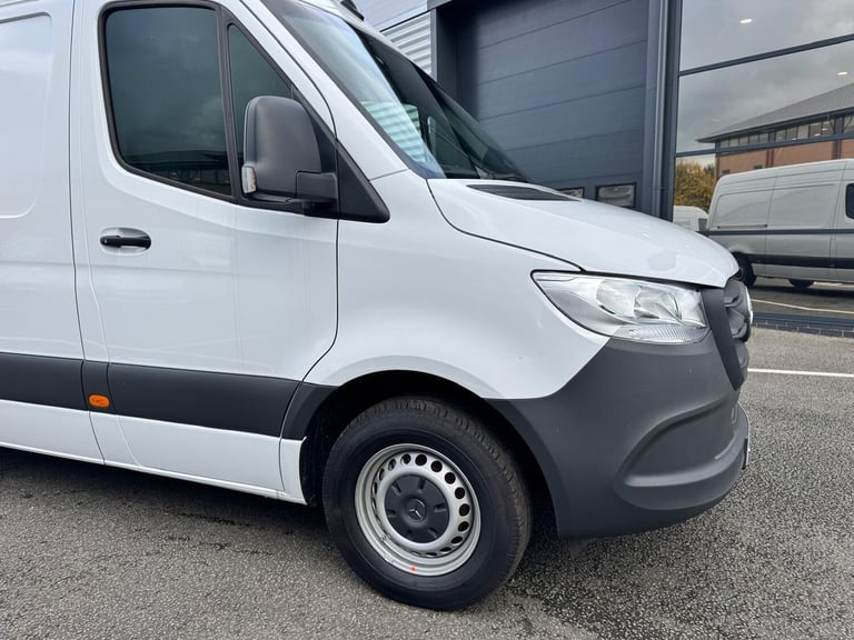 2025 Mercedes-Benz Sprinter 3.5t H2 Pro Van PANEL VAN DIESEL Manual