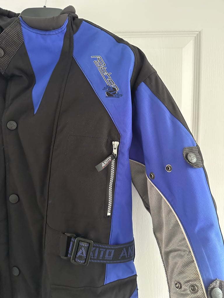 Motorcycle jacket