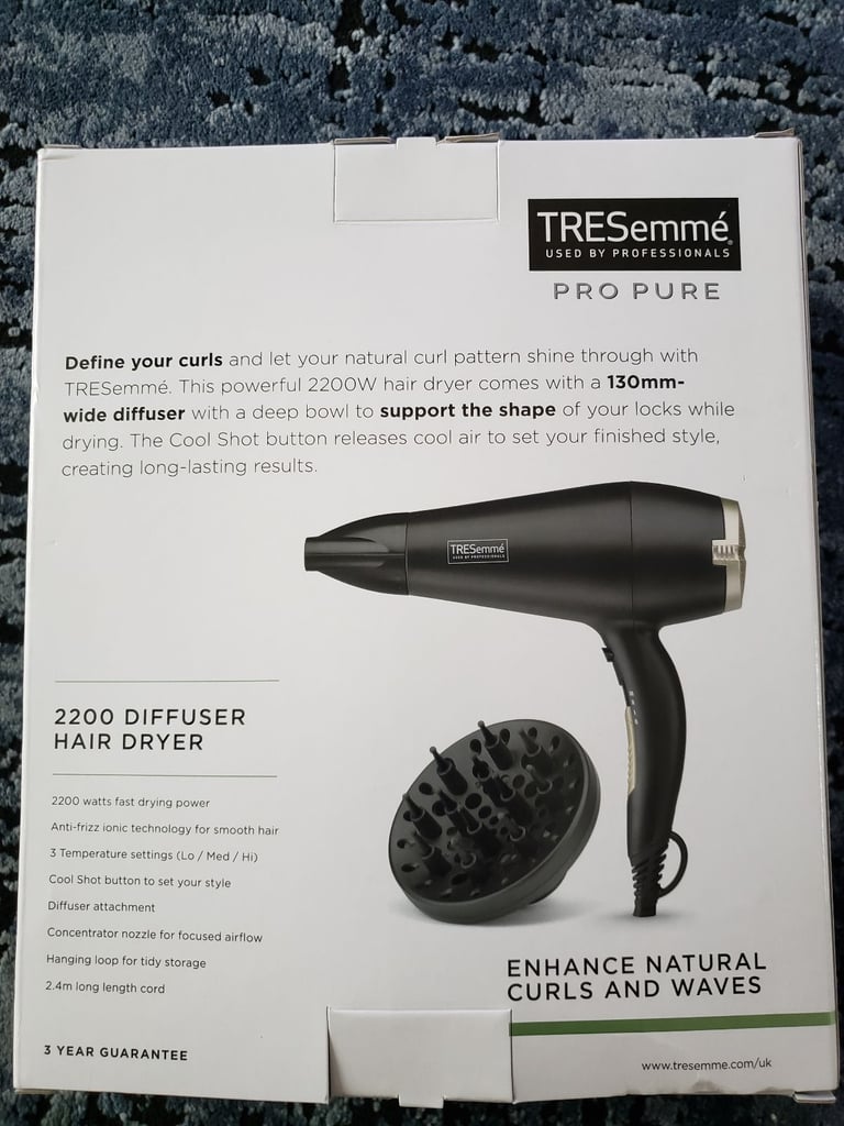 Hair dryer