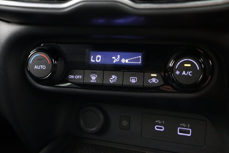 2024 Nissan Juke 1.0 DiG-T N-Connecta 5dr Hatchback Petrol Manual