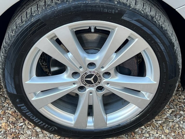 2017 Mercedes-Benz A-Class 2.1 A200d Sport (Premium Plus) Hatchback 5dr Diesel 7G-DCT Euro 6 (s/s...