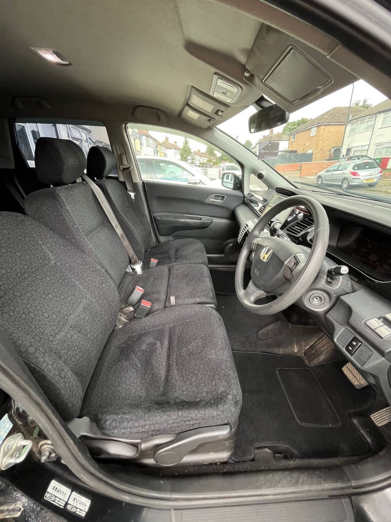 Honda, FR-V SE I-VTEC A, 2006, 1990 (cc)