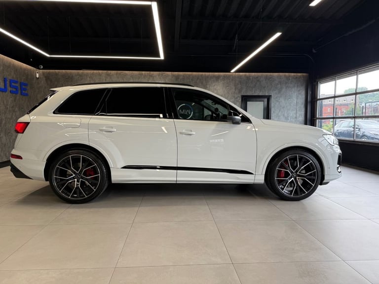 2025 Audi SQ7 4.0 TFSI V8 Black Edition SUV 5dr Petrol Tiptronic quattro Euro 6 (s/s) (50 ESTATE ...