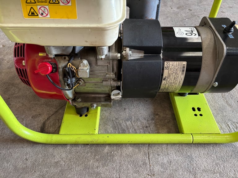 Generator petrol