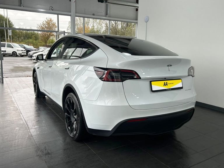 2022 Tesla Model Y (Dual Motor) Long Range SUV 5dr Electric Auto 4WDE (384 bhp) 1 OWNER MPV ELECT...