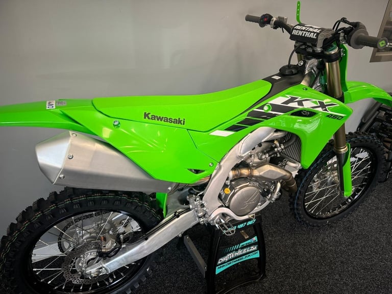 Kawasaki KX450 2025 KXF *IN STOCK* - Dirt Wheelz UK 01633 497007