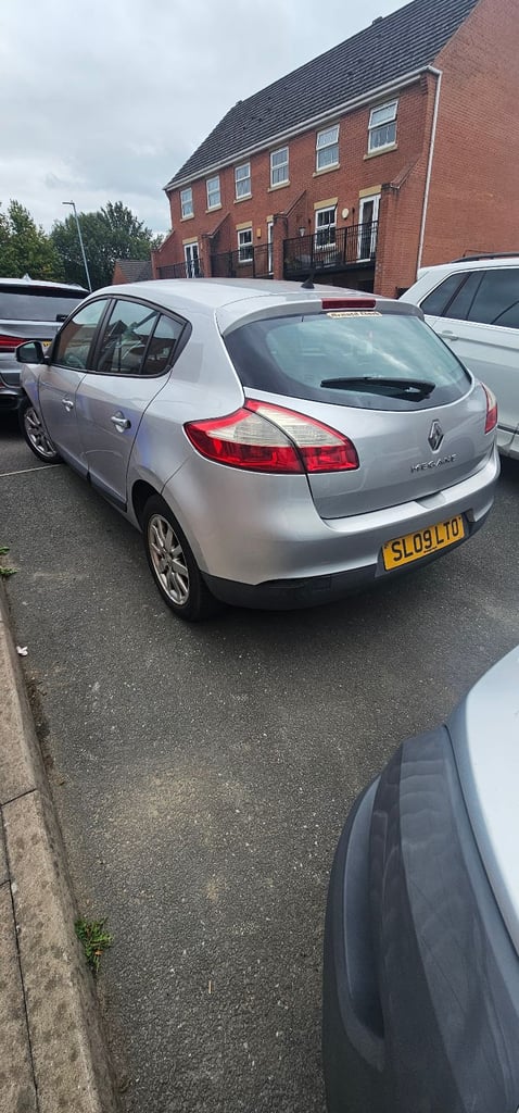 Renault, MEGANE, Hatchback, 2009, Manual, 1461 (cc), 5 doors