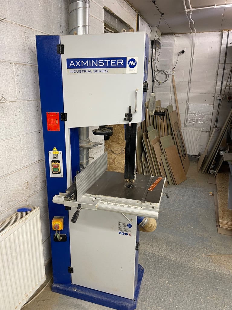 image for Axminster AP4300T/1 230V bandsaw vgc 