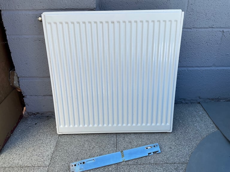 image for Radiator 60cm x 60cm 