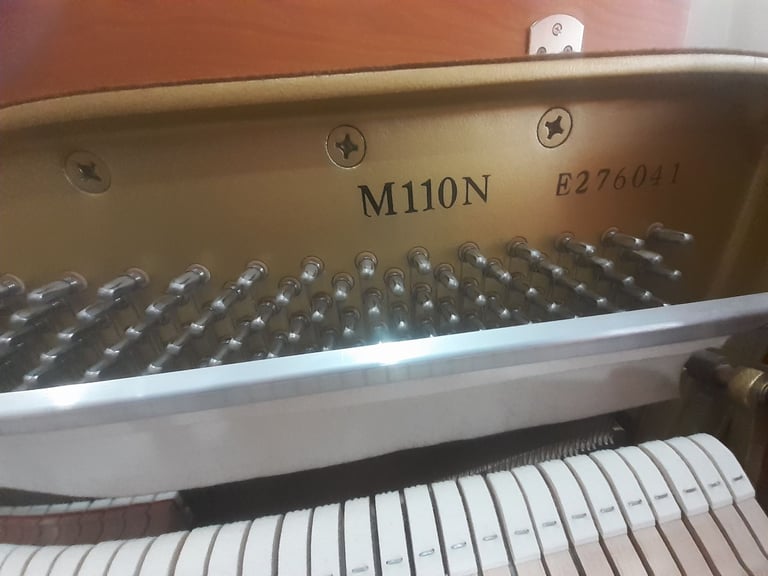 Yamaha c1996 upright Piano Satin Walnut *adjustable stool + 1st tuning* 3 pedals