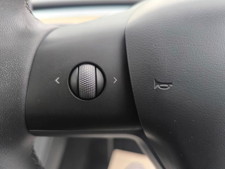 2024 Tesla Model Y Electric 75 kWh (Dual Motor) PCO Eligible Long Range SUV 5dr 4WDE ULEZ Free SU...