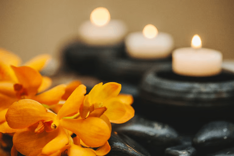 Professional Thai Massage - Panisara Thai Retreat