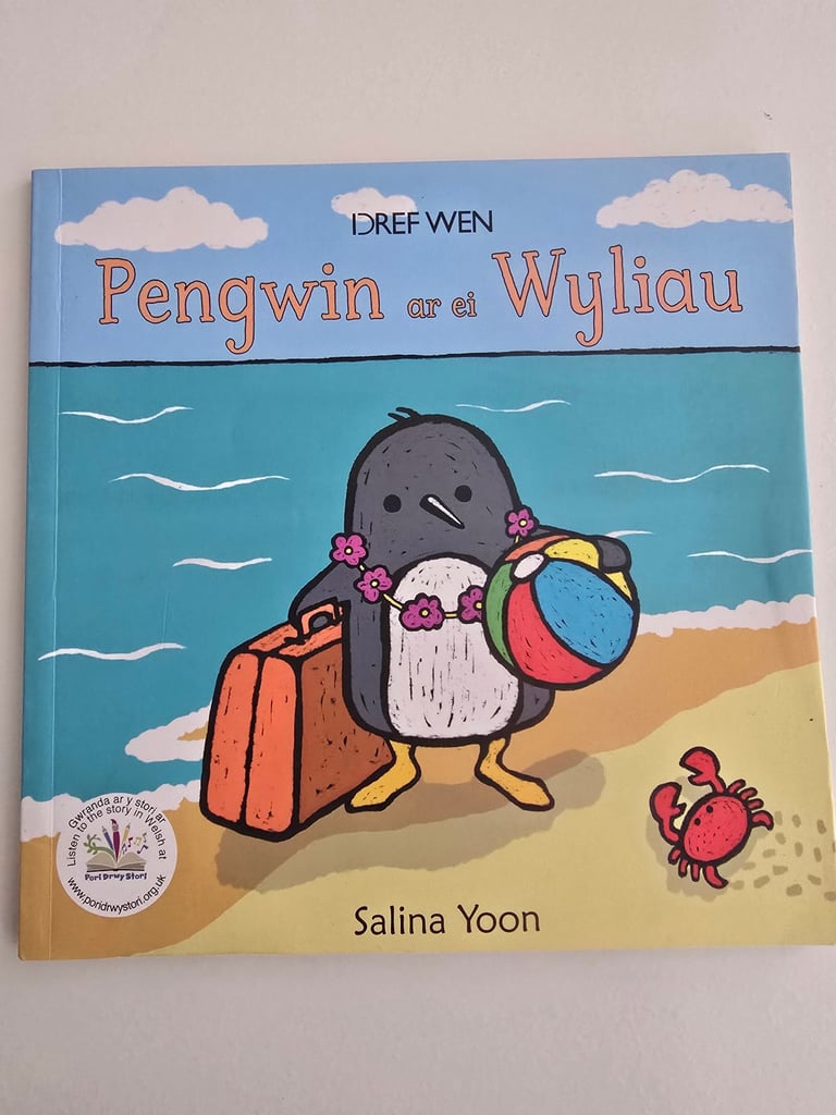 Pengwin ar ei Wyliau – Welsh Children’s Book by Salina Yoon