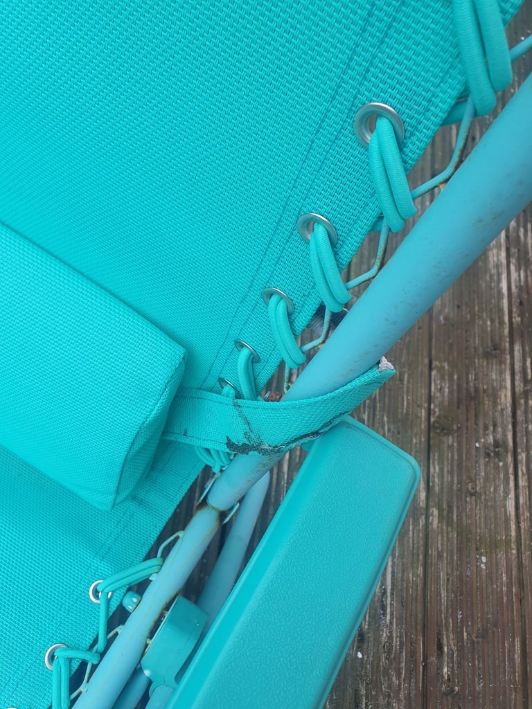 SUN LOUNGERS (PAIR)