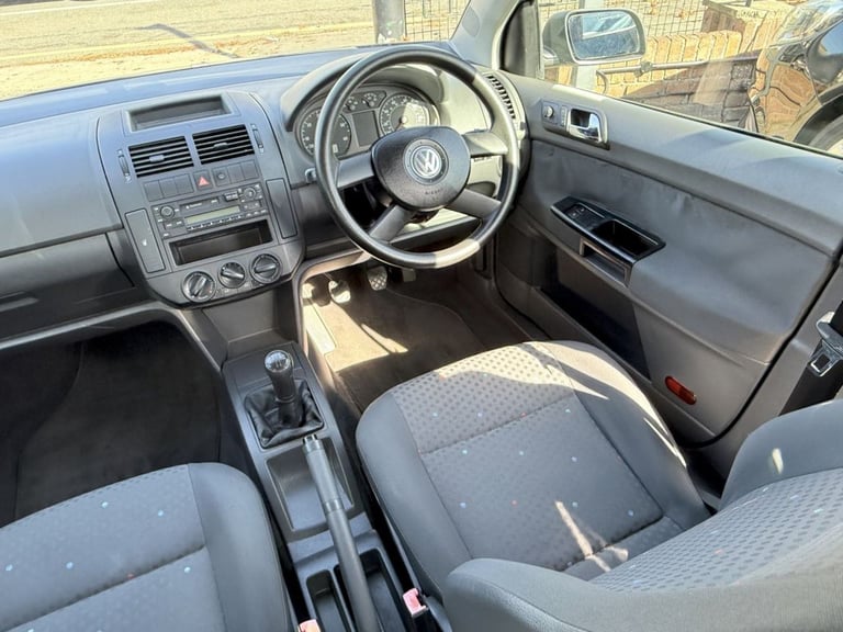 2003 Volkswagen Polo 1.2 S Hatchback 5dr Petrol Manual (144 g/km, 55 bhp) Hatchback Petrol Manual