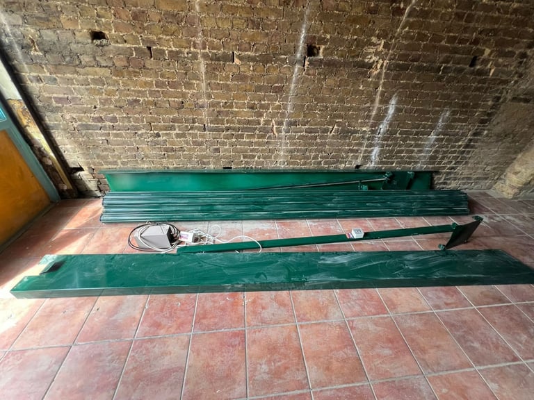 Comercial Roller Shutter