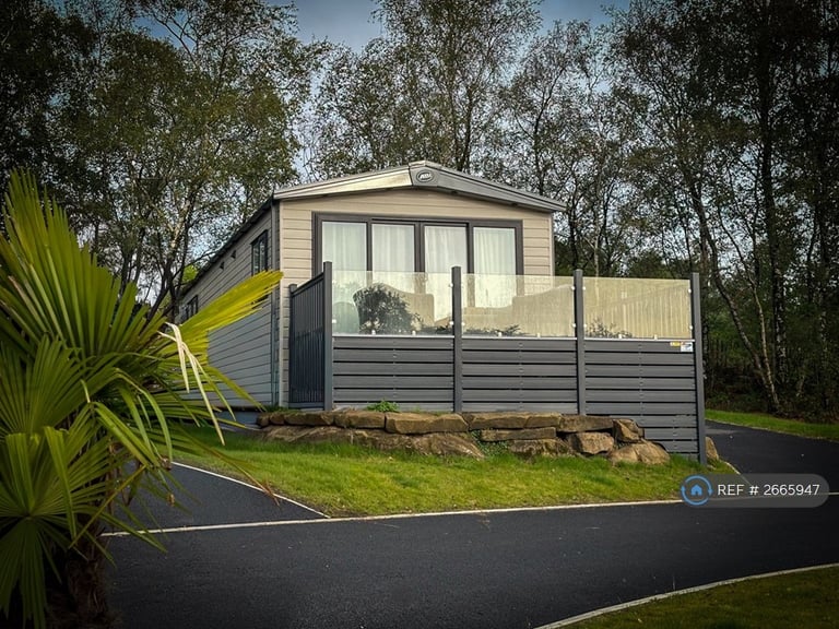 2 bedroom house in Higher Road, Longridge, Preston, PR3 (2 bed) (#2665947)