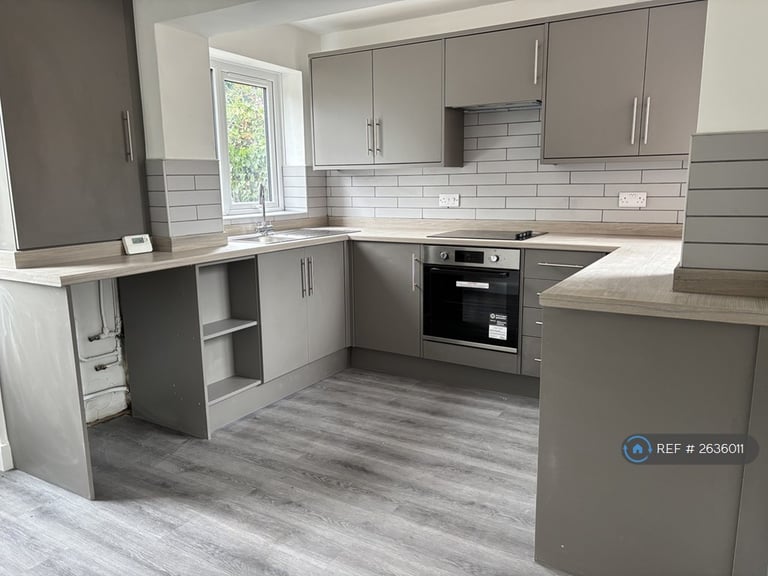 3 bedroom house in Mainsforth Drive, Middlesbrough, TS5 (3 bed) (#2636011)