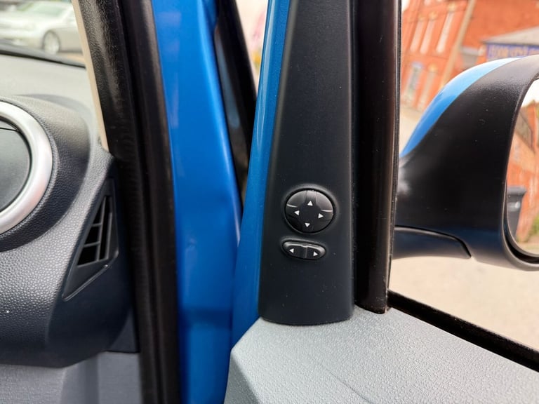 2013 Ford Ka 1.2 Zetec Hatchback 3dr Petrol Manual Euro 5 (s/s) (69 ps) Hatchback Petrol Manual