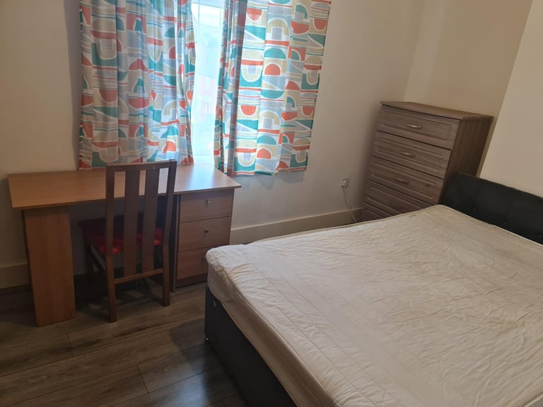 Double rooms, all bills inclusive in Eldon Lane, Bishop Auckland DL14 8TD
