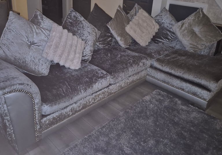 Dfs corner sofa 