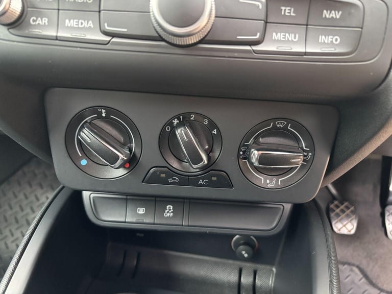 AUDI A1 1.4 TFSI S line 2011
