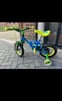 Toddler bike with stabilisers 