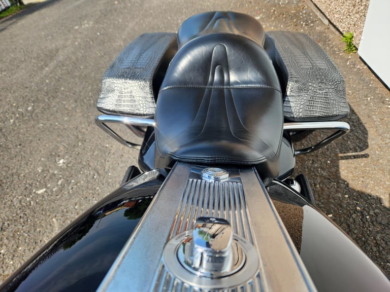 Harley-Davidson FLHR 1450 road king. Superb looking cruiser 