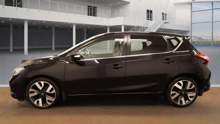 2016 Nissan Pulsar 1.5 dCi Tekna 5dr HATCHBACK DIESEL Manual