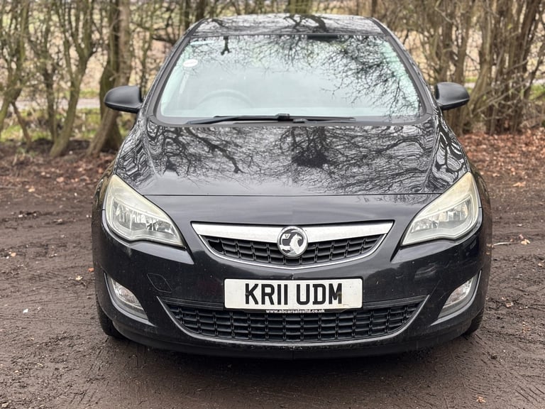 2011 Vauxhall Astra 1.7 CDTi 16V ecoFLEX Exclusiv 5dr HATCHBACK Diesel Manual