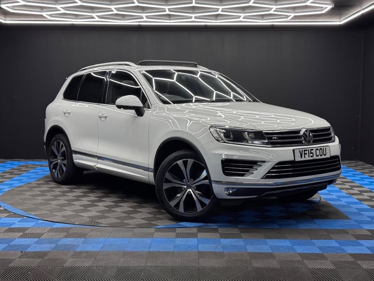 image for 2015 Volkswagen Touareg 3.0 TDI V6 BlueMotion Tech R-Line Tiptronic 4WD Euro 6 (s/s) 5dr ESTATE D...